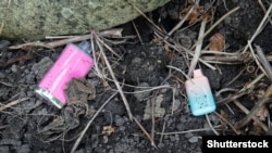 Cigare elektronike të hedhura.