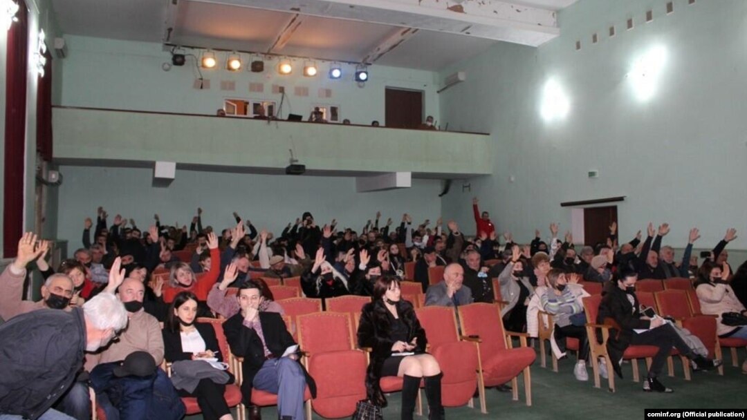 Собрание инициативной группы по выдвижению бизнесмена Альберта Валиева
