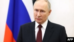 «Росія майже напевно продовжує розглядати збереження свого впливу в цих країнах як пріоритет зовнішньої політики, вирішальний для внутрішньої безпеки й економічного процвітання», – кажуть у розвідці