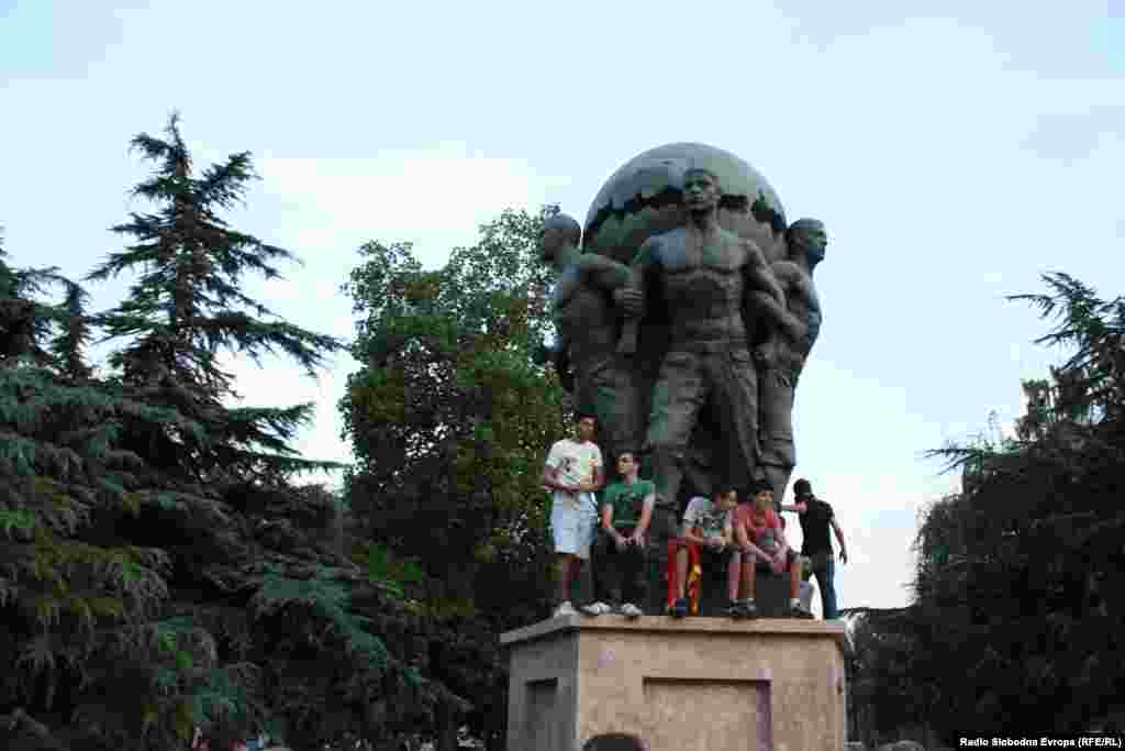 A monument in memory of soldiers and policemen killed in ethnic Albanian-Macedonian violence in 2001