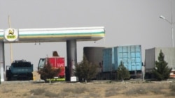 Türkmenistan: Benziniň gymmatlajakdygy baradaky myş-myşlar il arasynda dowul döretdi