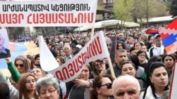 Հազարավոր արցախցիների համար բնակարանների գնման հավաստագրերը թղթի կտոր են մնում