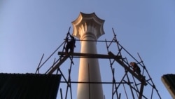Tajiks Prepare To Remove Soviet Column