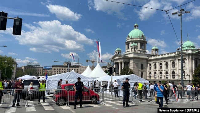 Beograd 1. maj, skup ispred Skupštine Srbije