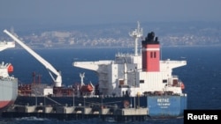 Az akkor orosz zászló alatt hajózó tanker Marmara Ereglisi kikötőjében, Törökországban 2022. január 16-án