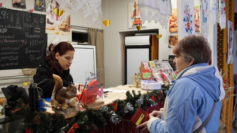In A Frontline City, Ukrainian Businesses Struggle To Survive