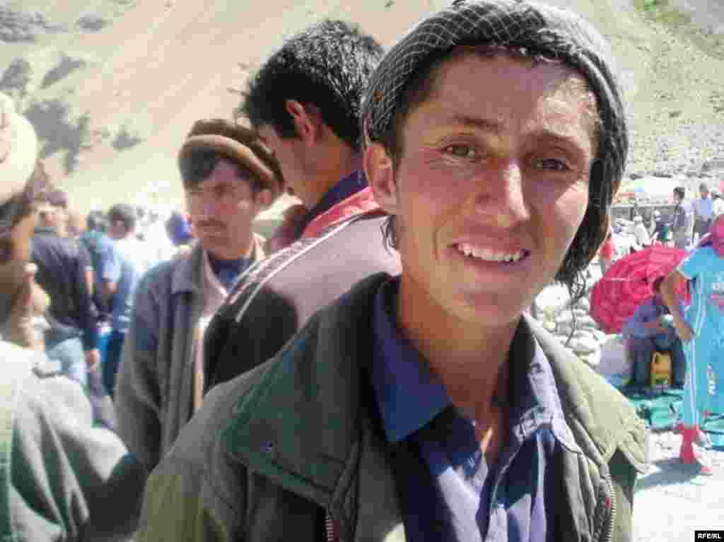 Бозори марзии Ишкошим #24