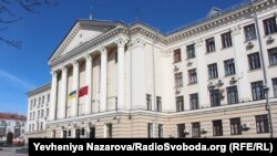 У мерії заявляють, що правоохоронці вчетверте вилучають у них документи по справі