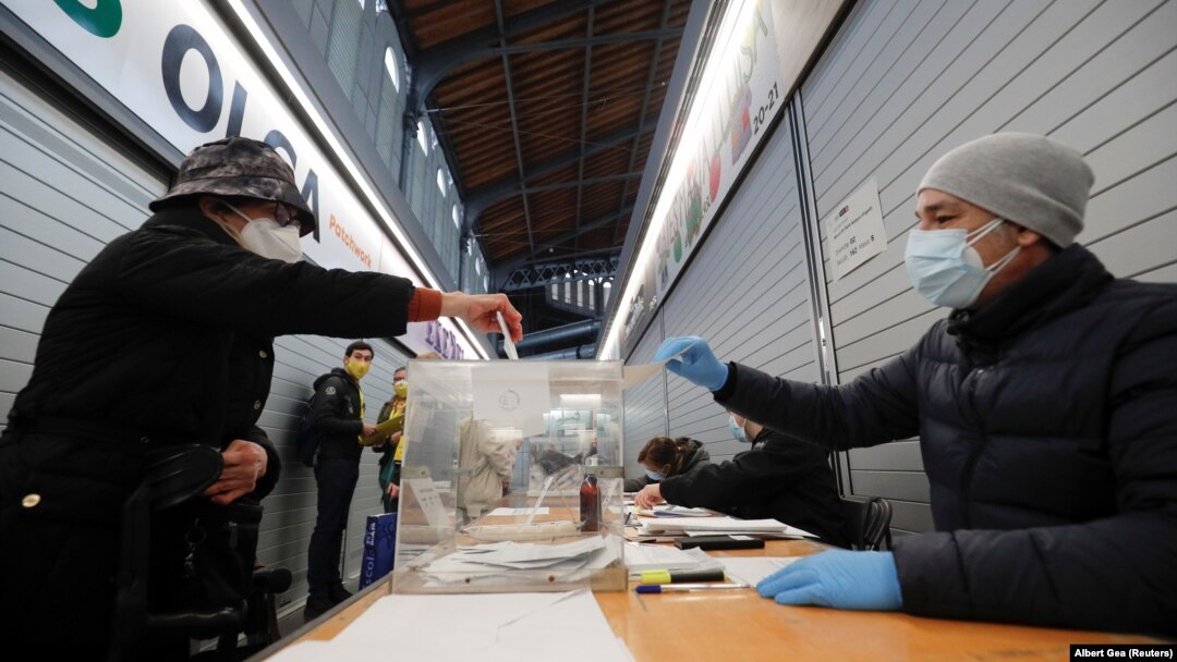 Glasanje u Barseloni uz stroge epidemiološke mere, 14. februar