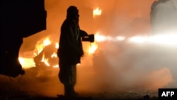 Pakistanski vatrogasac (ilustracija)