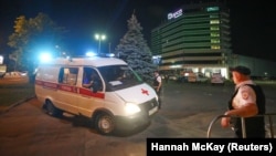 Bomba haýbatlary sebäpli şäherdäki restoranlar we barlar ewakuasiýa edildi. Rostow-na-Donu. 26-njy iýun, 2018 ý.