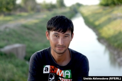 Жапондық әйелдердің суырып салмастан каммингінің жинақтары