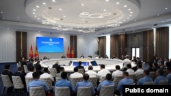 Чолпон-Ата шаарында өткөн кеңешме.