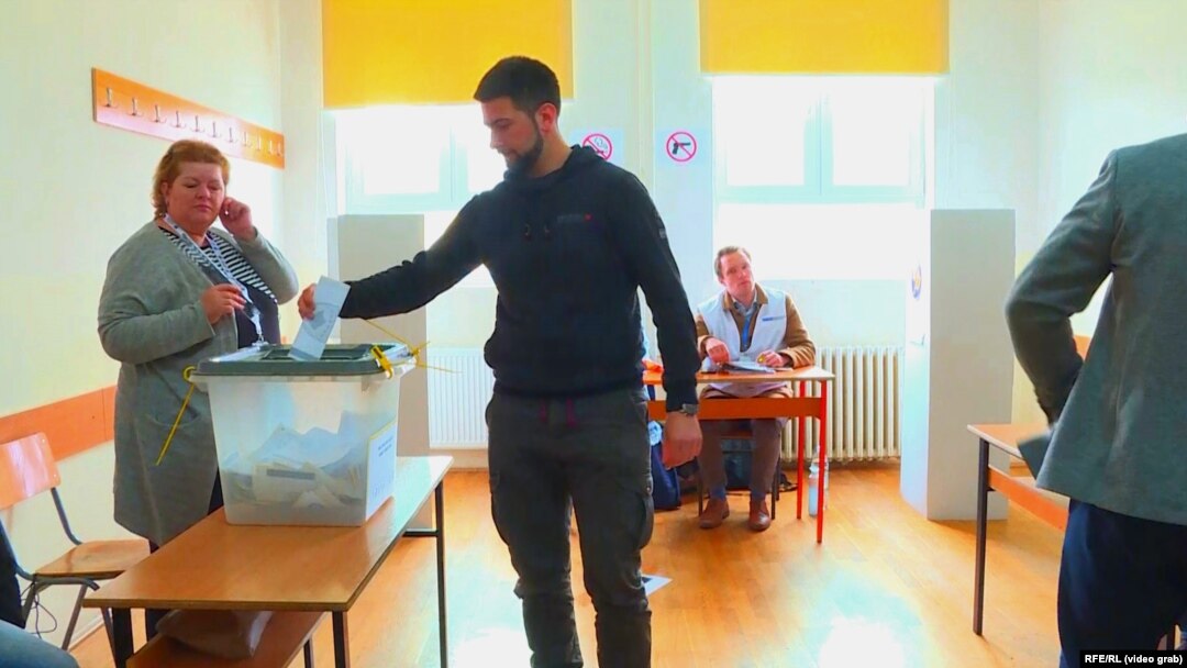 Glasanje u Severnoj Mitrovici