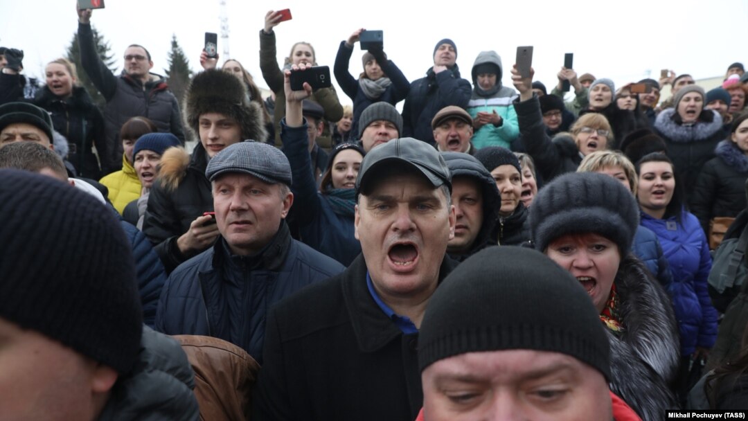 Жители Волоколамска требуют закрытия мусорной свалки