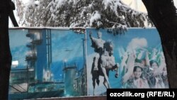 Ўзбекистон дунёдаги саноқли мутлақ тоталитар давлатлар қаторига кирмоқчи кўринади, дейди таҳлилчилар.