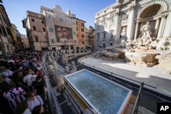 Fontani di Trevi, Roma.