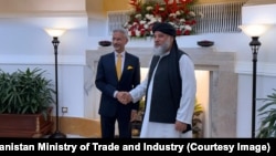 نورالدين عزیزي د جی شنکر سره د نومبر په شلمه ولېدل 