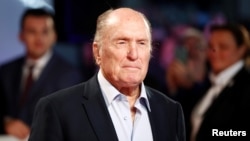 Робърт Дювал