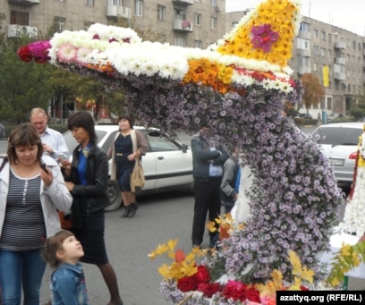 Жұлдыздар үйдегі бейне