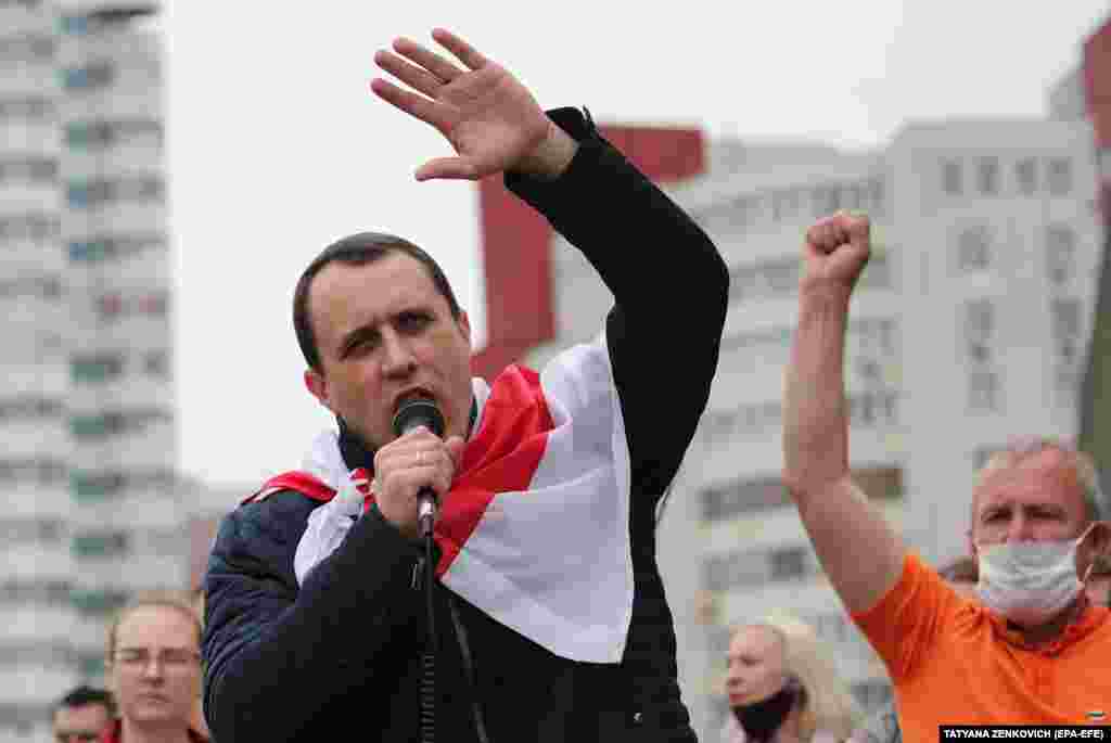 Belarusian opposition politician Paval Sevyarynets, the cochairman of the Belarusian Christian Democratic Party, was among at least six presidential candidates who were collecting signatures on June 7. Sevyarynets was detained after the rally. &nbsp;