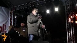 Навальный на сцене