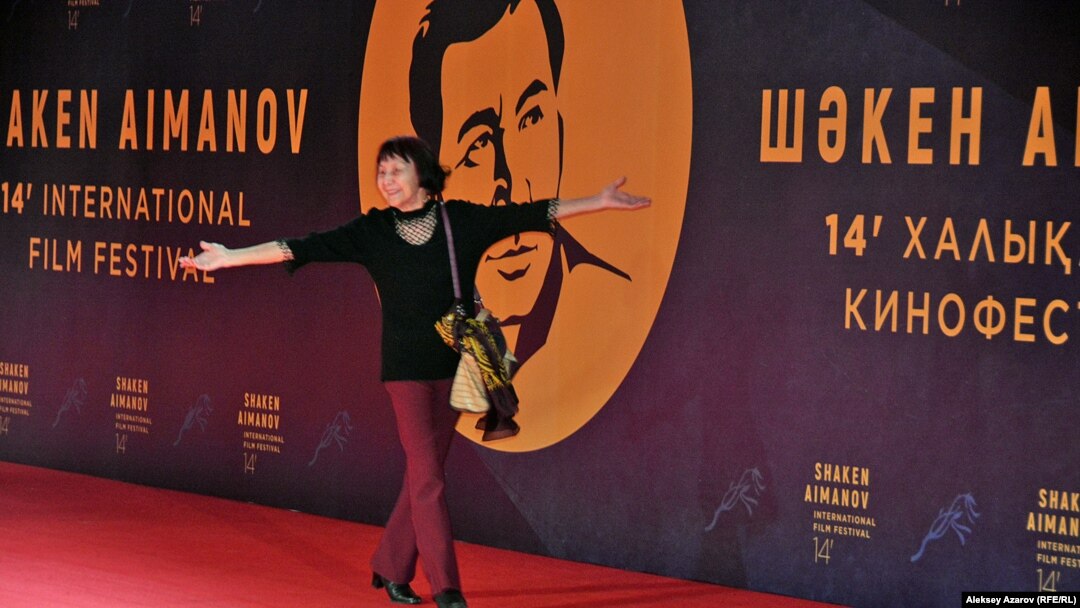 Түріктер мен орыстардың порно видеоларын қараңыз Нақты уақыттағы тірі секс веб-камерасы