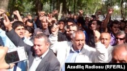 MüArxiv foto. Müxalifətin son aksiyalarından biri. 