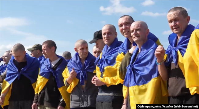 Сергій Несвіт під час обміну військовополоненими, 23 травня 2025