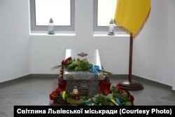 Могила Євгена Петрушевича