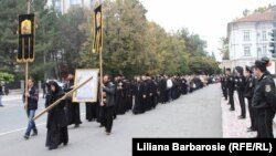 Fețele bisericești la Parlament, Chișinău, 11.10.2013.