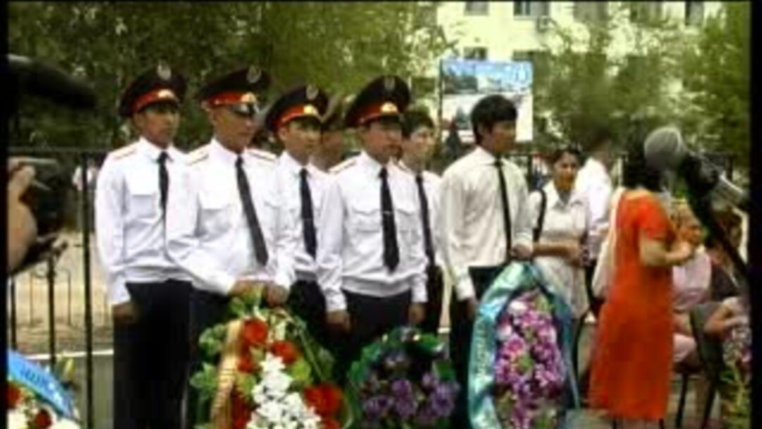 Олар эротиканы шығармай, кесіндінің ішінде аяқтайды