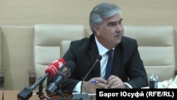 Файзиддин Каххорзода, министр финансов Таджикистана на пресс-конференции 29 июля 2020.