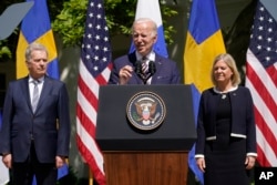 Президент США Джо Байден, премьер-министр Швеции Магдалена Андерссон и президент Финляндии Саули Ниинисте после встречи в Белом доме 19 мая 2022 года