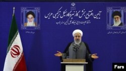 حسن روحانی می‌گوید اگر برجام تا سال آینده پابرجا بماند «تمامی تحریم‌های تسلیحاتی لغو می‌شود و هر سلاحی را می‌توانیم بخریم و ‌بفروشیم».