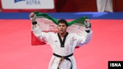 O‘zbekiston tarixidagi taekvando bo‘yicha birinchi jahon chempioni Denis Shokinni Osiyo chempioni unvonidan mahrum etgan eronlik sportchi Sayid Rajabiy.