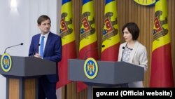 په سیاسي چارو کې د امریکا د بهرنیو چارو وزارت مرستیال ډیوېډ هیل او د مالدوا نوې صدراعظمه مایا سانو