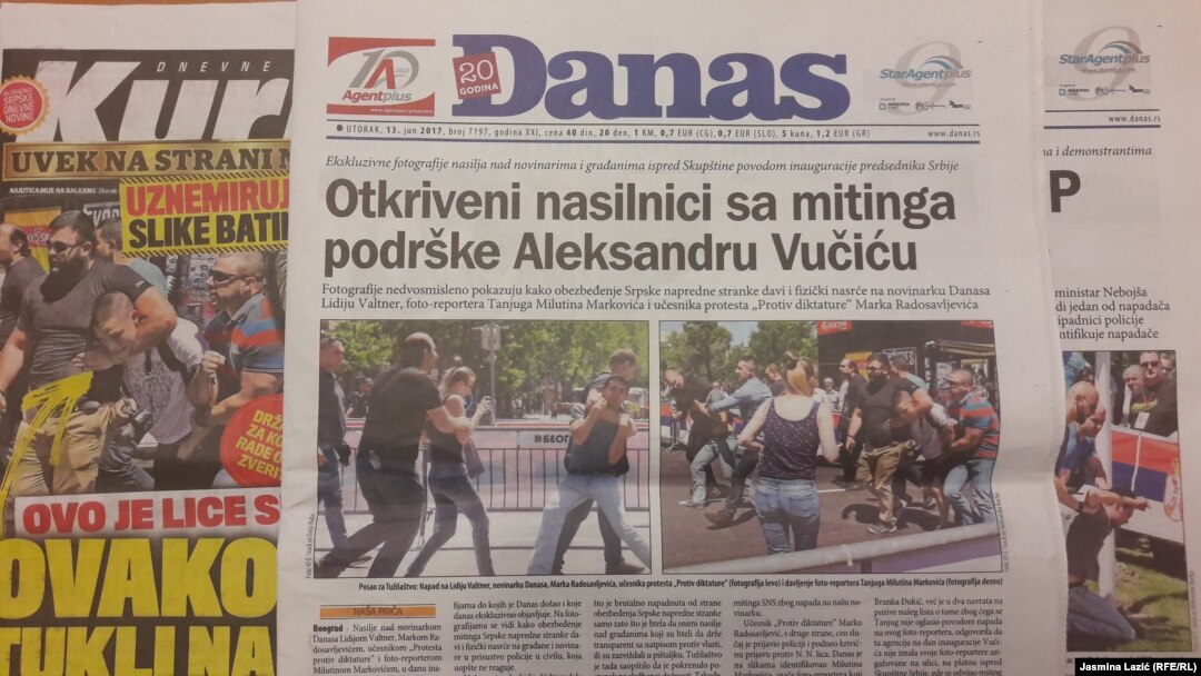 Naslovnice dnevnih novina koje izveštavaju o napadu na novinare tokom inauguracije Aleksandra Vučića, jun 2017.