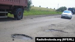 Так виглядає дорога із Червонограда на Нововолинськ