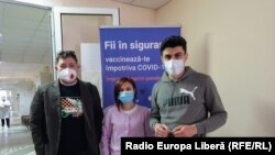 Redacția Europei Libere se vaccinează, Chișinău, 14 aprilie 2021.