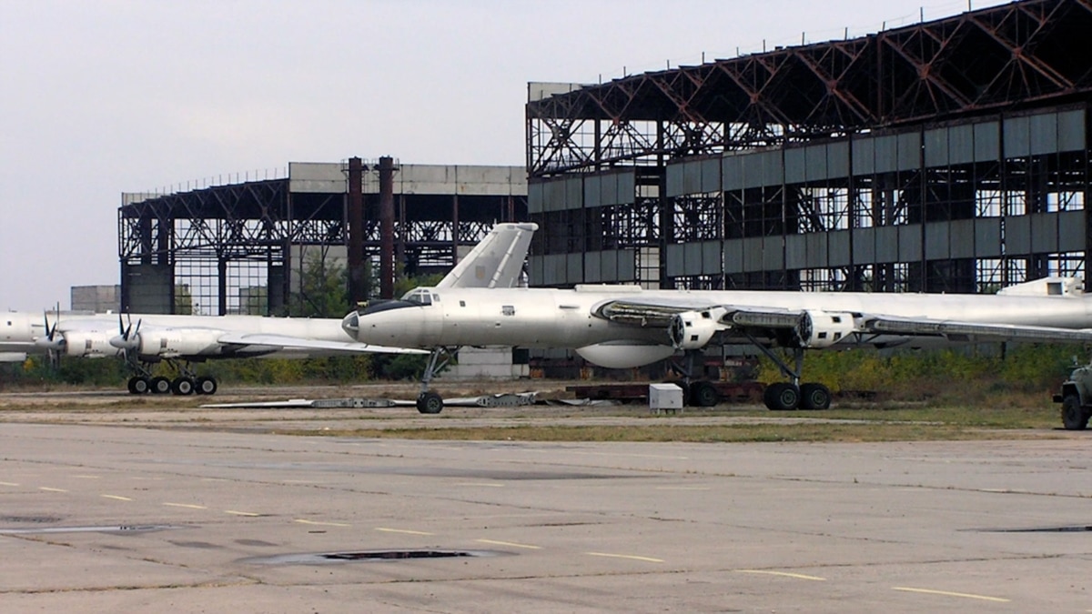 Українські Ту-95 у 2013 році розташовувались на летовищі в Миколаєві