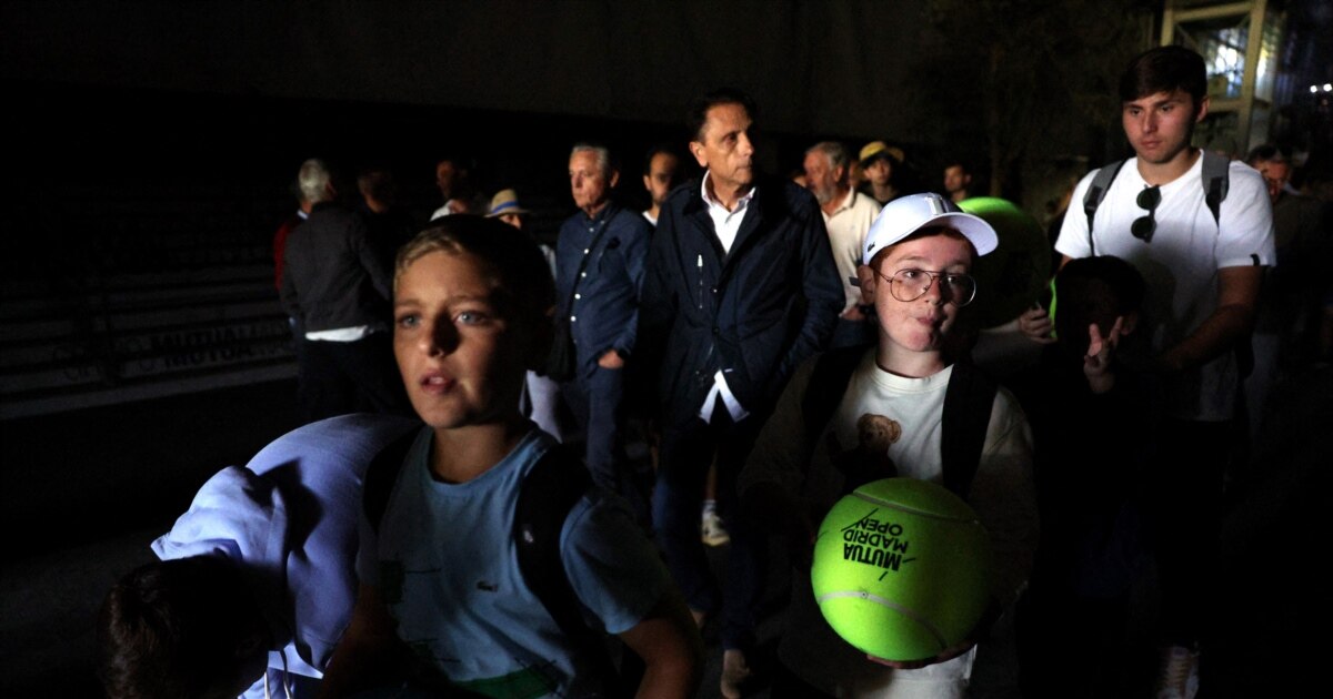 მთელ ესპანეთსა და პორტუგალიაში, საფრანგეთის ნაწილში ელექტროენერგია გაითიშა