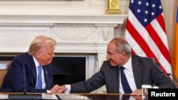 Donald Trump și Nikol Pașinian, la semnarea acordurilor la Casa Albă