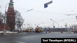 Moscow Car Drivers Protest Putin