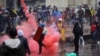 Kolumbijska policija je optužena da je upotrijebila prekomjernu silu za razbijanje demonstracija i nereda koji su počeli 28. aprila nakon što je vlada pokušala povećati porez.