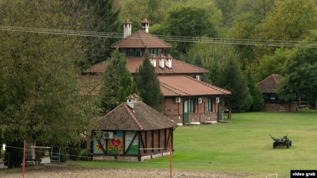 Resorti Sunny River në Serbi, ku dyshohet se janë trajnuar qytetarë moldavë.