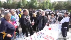 Ապշեցուցիչ տեսարան՝ նոր օծված եկեղեցու բակում