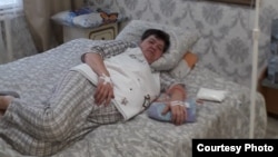 Жительница Бестобе Александра Назаренко, чье здоровье пошатнулось после вызовов в полицию