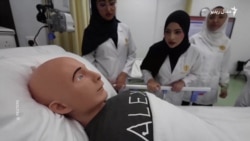 مصنوعي ځيرکتيا څنګه له زده کوونکو ډاکټران جوړوي؟