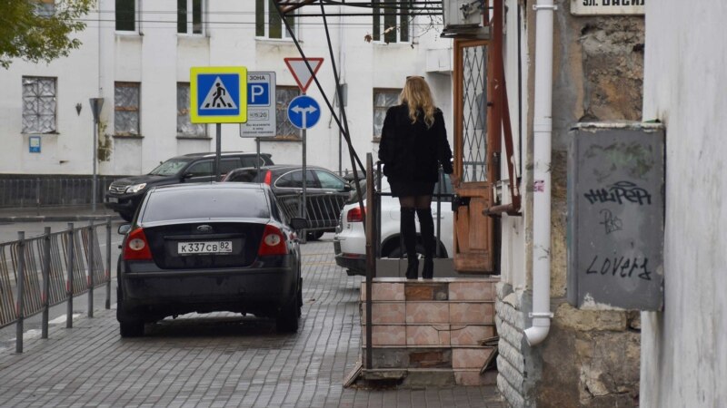 Парковочный коллапс: проблемы автомобилистов Севастополя (фотогалерея) 
